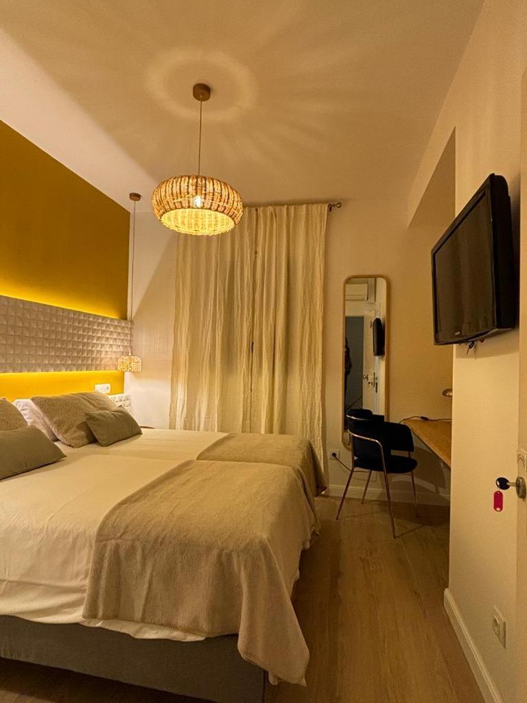 Отель Hostal Barcelona Centro Экстерьер фото