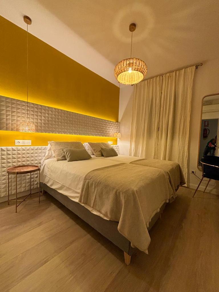 Отель Hostal Barcelona Centro Экстерьер фото