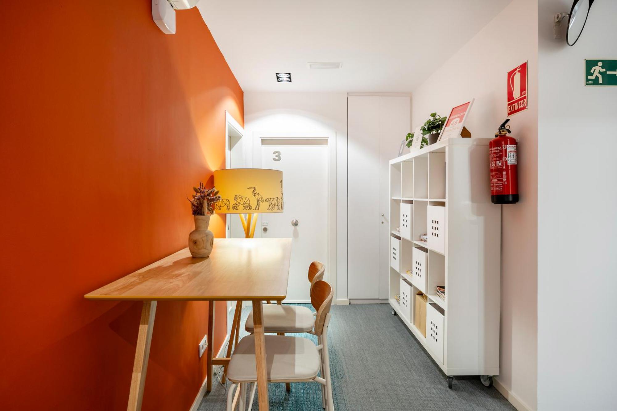 Отель Hostal Barcelona Centro Экстерьер фото