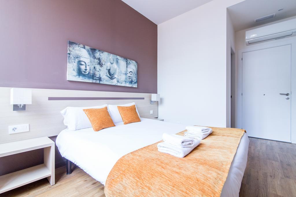 Отель Hostal Barcelona Centro Экстерьер фото